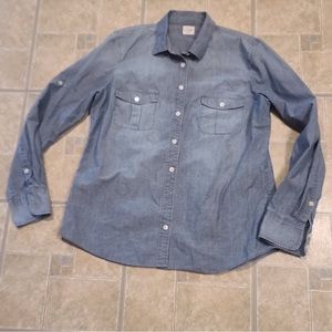 J Crew women's Chambray Button Down Shirt size Medium